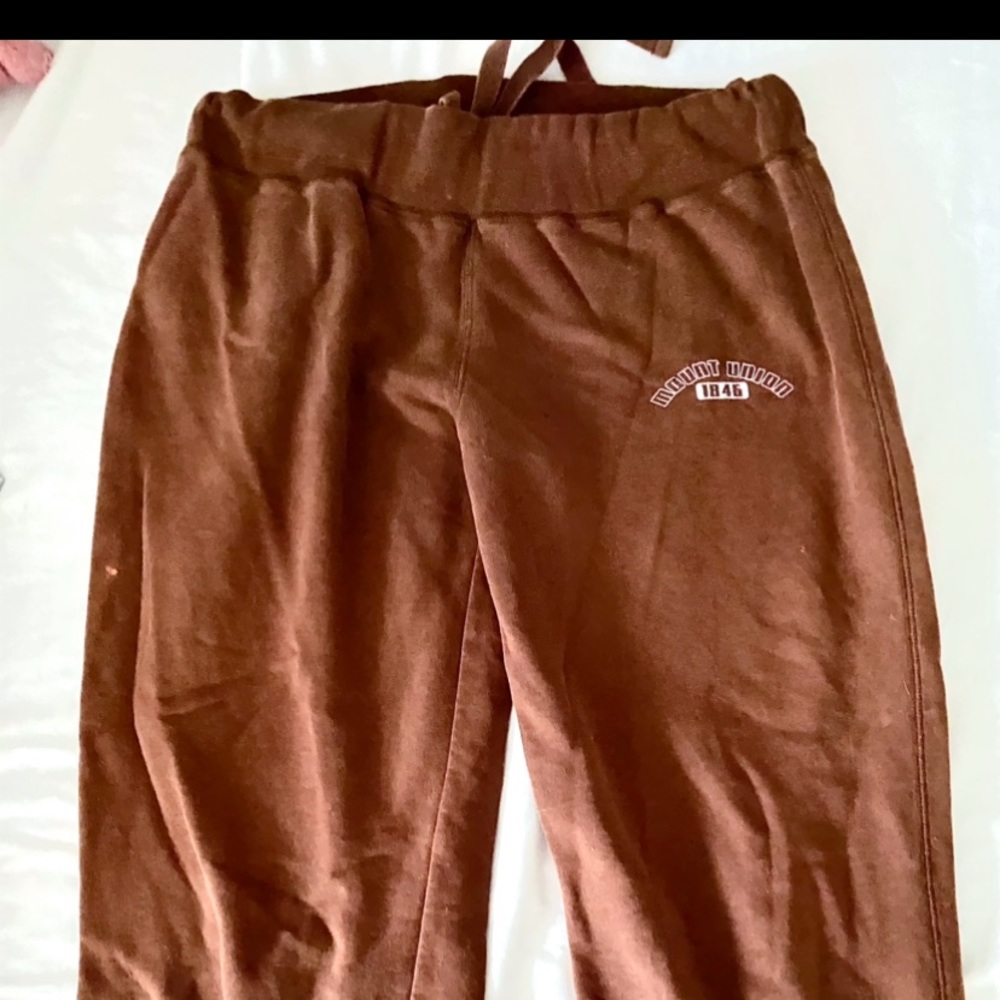 Brown y2k sweatpants
